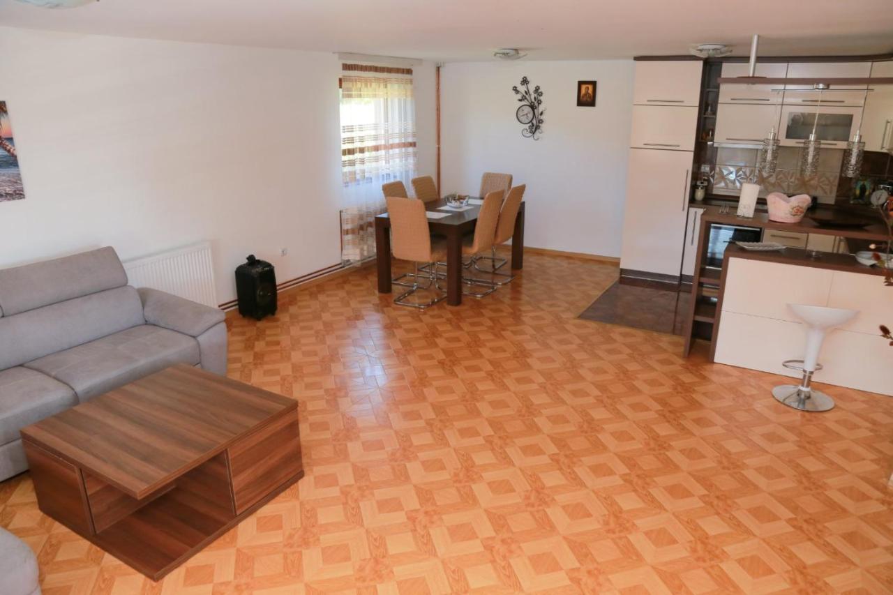 بايرت Vila Viktori المظهر الخارجي الصورة
